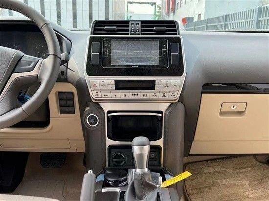 23款丰田霸道2700中东版进口车天津港保税区进口suv报价