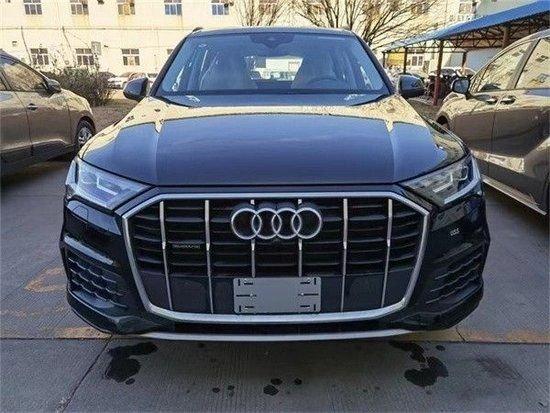 24款奥迪q7简单线条勾勒同样时尚感十足裸车价格