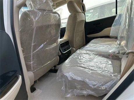 2024款丰田酷路泽4000 4.0L自然吸气7X万交车