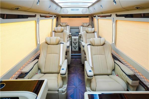 丰田考斯特13座多少钱 考斯特2024款落地价