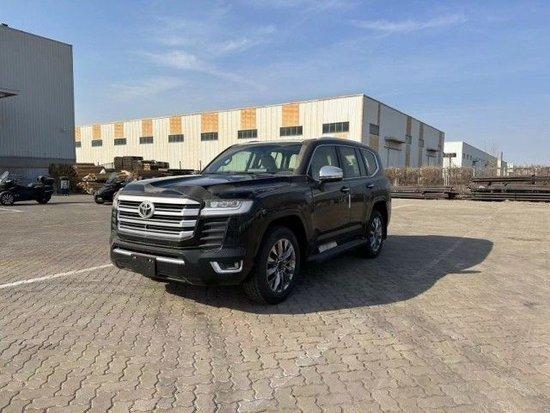 24款中东版酷路泽4000vxr高配vx顶配天津最低价格