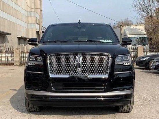 新款林肯领航员美式纯正大越野长轴四座顶级suv