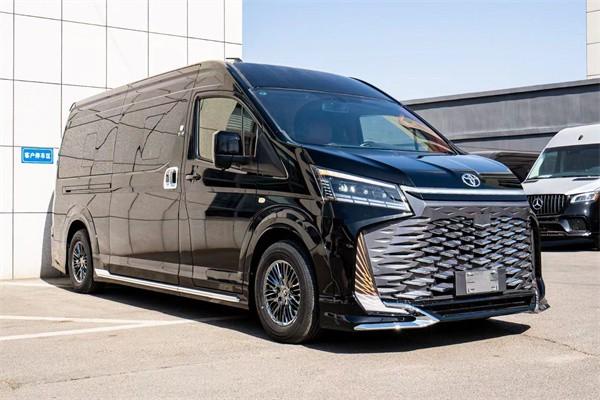 2025丰田海狮6座最新报价 丰田海狮图片配置