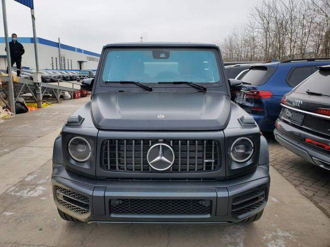 2021款奔驰g63选配推荐疯狂购车优惠来袭