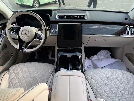 24款加版奔驰s580米色内饰豪华感拉满现车最低价格