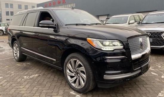 2027款林肯领航员加长版现车 优惠直降10万