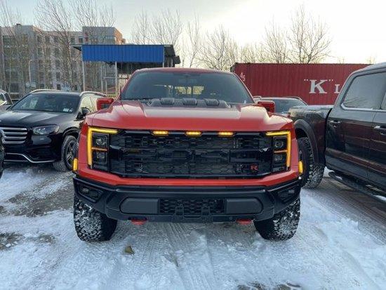 2024款福特f150猛禽r 5.2t皮卡天津港现车出售