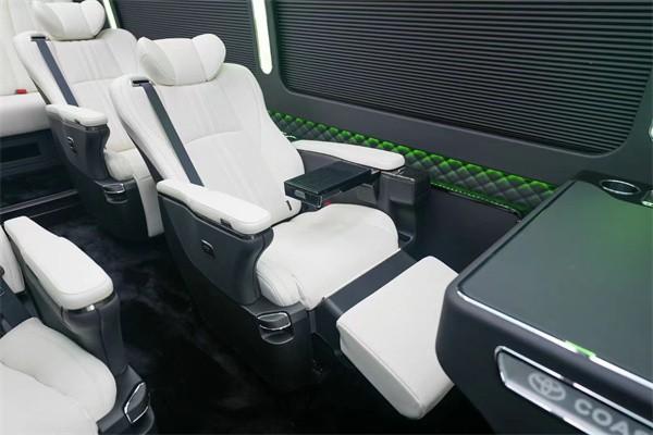 丰田考斯特11座价格2024款丰田考斯特报价