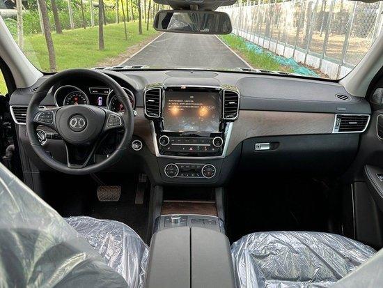 北京BJ90 3.0T/4.0T包牌包税促销年末特惠31万落地