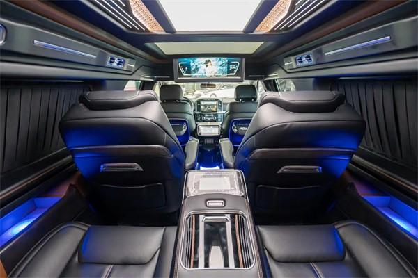 福特勇猛者最新报价 福特勇猛者大七座价格