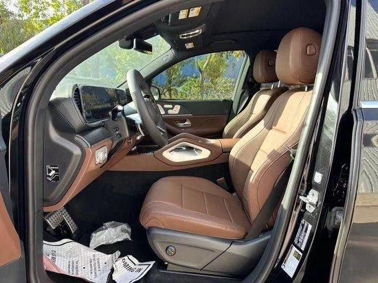 24款奔驰GLS450 3.0T 配置解析及实车报价 首付一成开回家