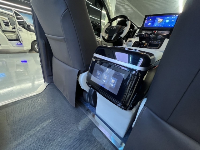 24款海狮3.5 自动平顶短轴7座商务车