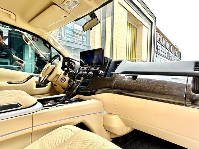 进口丰田海狮商务车萨尔法小海狮现车