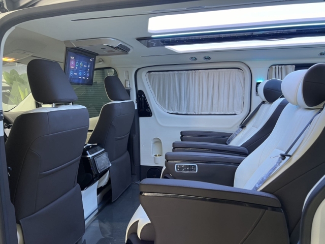 24款海狮3.5 自动平顶短轴7座商务车