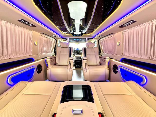 进口丰田海狮商务车萨尔法小海狮现车