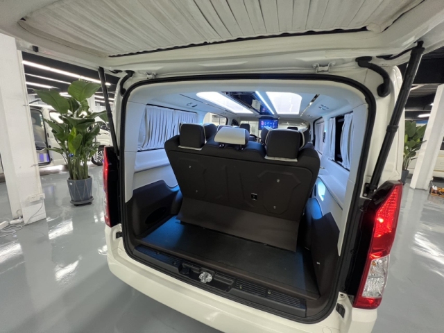 24款海狮3.5 自动平顶短轴7座商务车