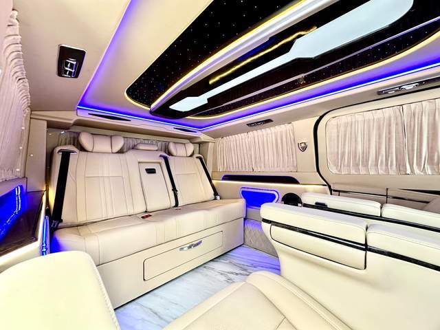 进口丰田海狮商务车萨尔法小海狮现车