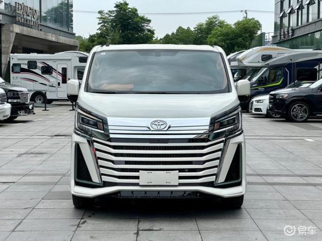 丰田小海狮/萨尔法/格兰维亚7座商务车