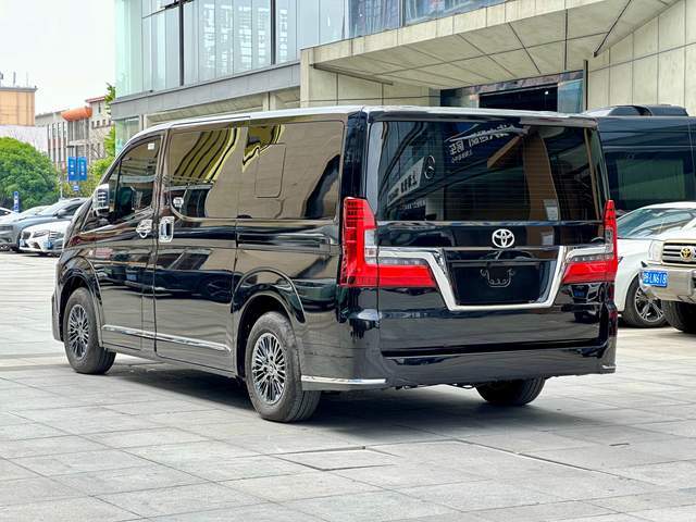 进口丰田海狮商务车萨尔法小海狮现车