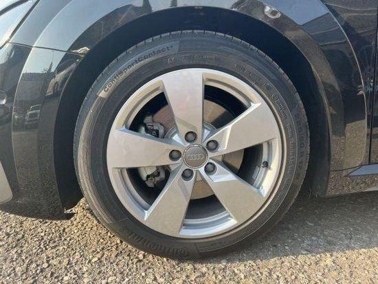 2023款奥迪TT跑车优惠价格30多万