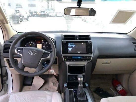 原装进口 2024款丰田霸道2700四驱越野车 七座大空间港口最低价