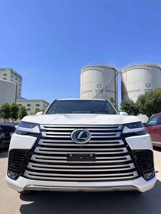 24款雷克萨斯LX500d 豪华七座版 港口最新售价现车可分期 
