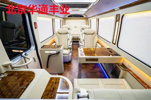 一汽红旗国悦9座报价及参数图片