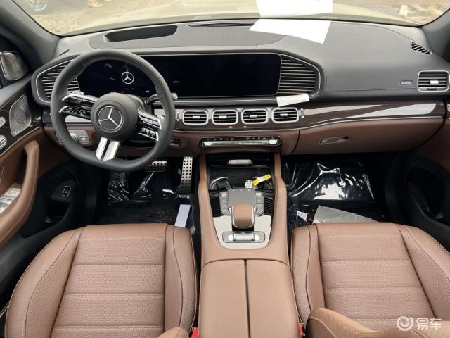 25款奔驰GLS580平行进口4.0T首批现车最新价格178万提车