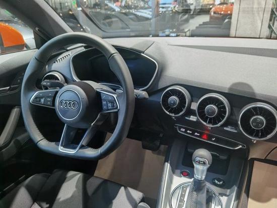 23款奥迪TT 2.0T绝版两门小跑 平行进口最新售价20余万现车