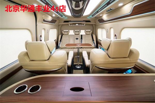 进口丰田海狮7座最新报价 中东版参数配置