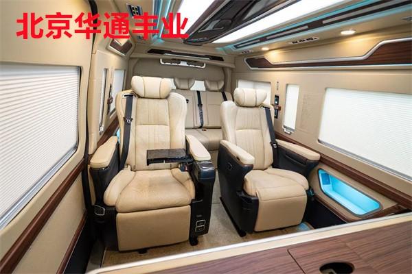 进口丰田海狮7座最新报价 中东版参数配置