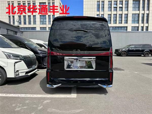 丰田海狮9座豪华版北京4S店最新报价及配置