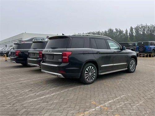 原装进口最新款 北京BJ90现车价格降到底 落地价二十多万