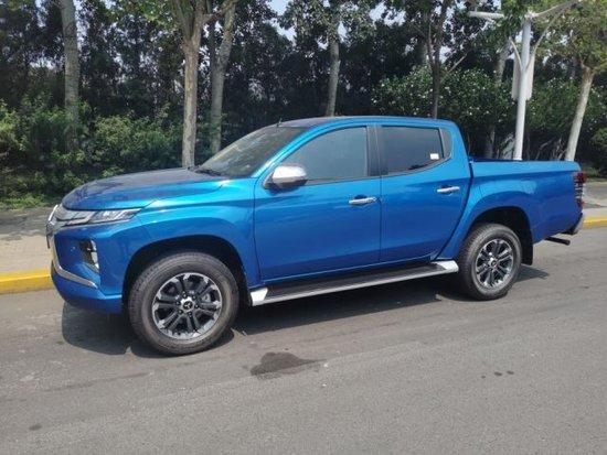 三菱L200柴油2.3T頂配港口現(xiàn)車僅需十幾萬港口最低價(jià)