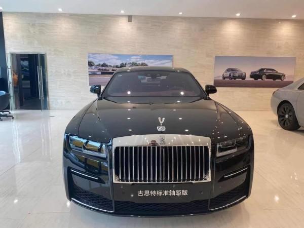劳斯莱斯古思特加长价格 红内饰