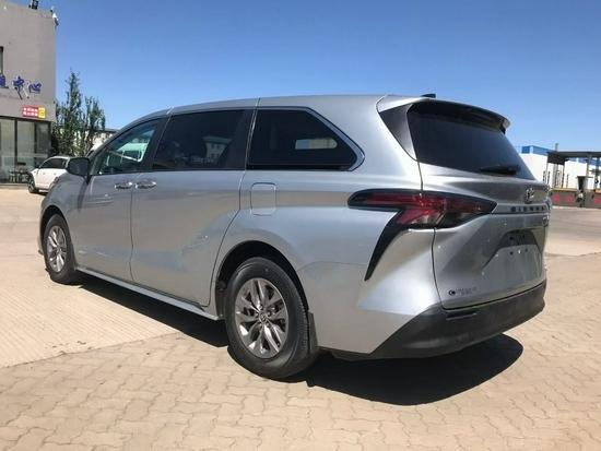 丰田 赛那SIENNA 2024款 2.5L混动 至尊版报价