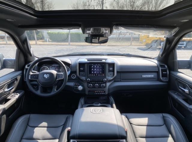 道奇公羊1500长角号现车报价 5.7 V8发动机