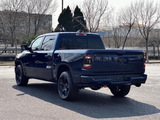 道奇公羊1500长角号现车报价 5.7 V8发动机