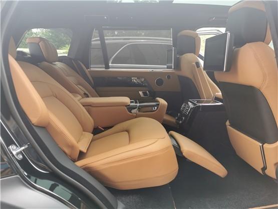 路虎 揽胜 2024款 4.4 V8 SV尊荣创世加长版 4座报价