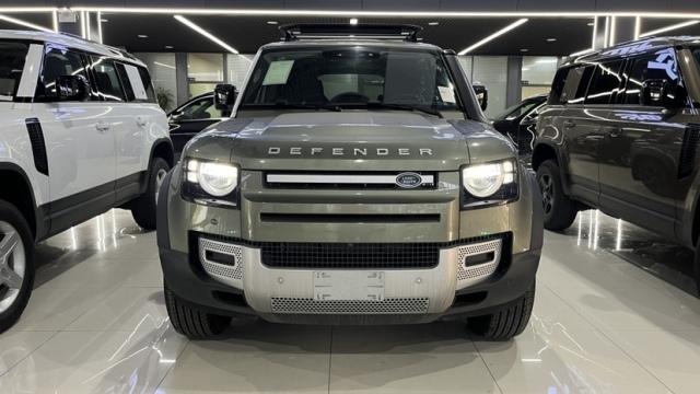 欧版路虎卫士110 四门柴油2.0T 港口最新现车售价