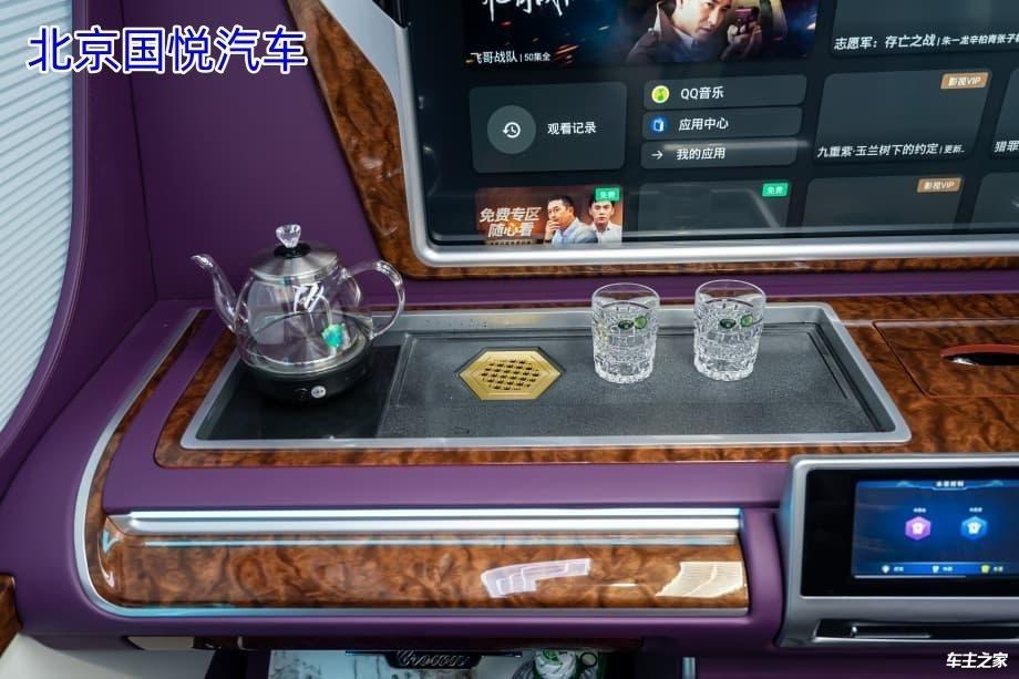 广东丰田海狮6座凯萨皇冠版优惠后的价格
