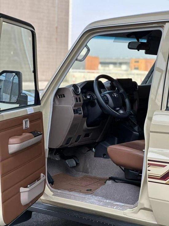 2.8T D4D25款丰田LC76配置介绍及优惠