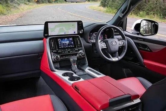 新一代柴油3.3TT雷克萨斯lx500d动力性能参数介绍及报价